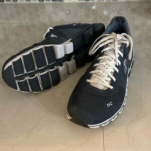 On cloud Swiss Engineering Sneakers 7